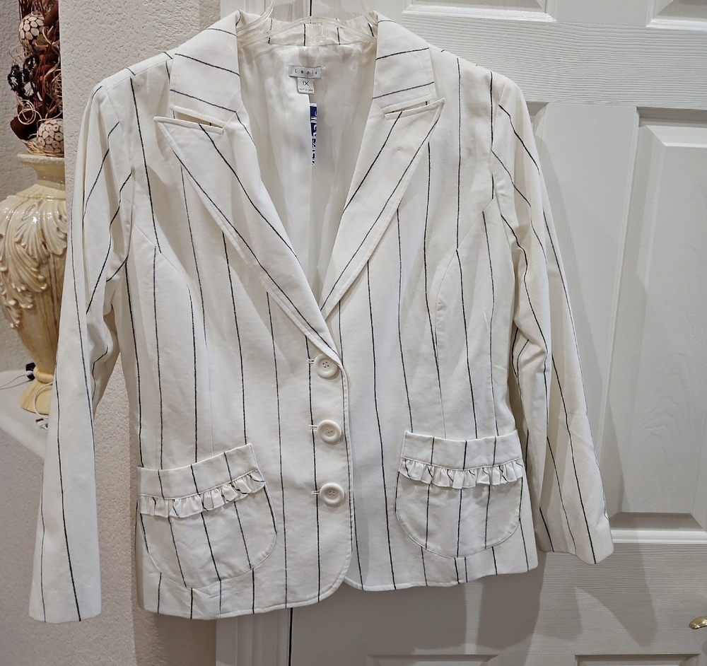 Lapis White and Black Pinstripe Blazer